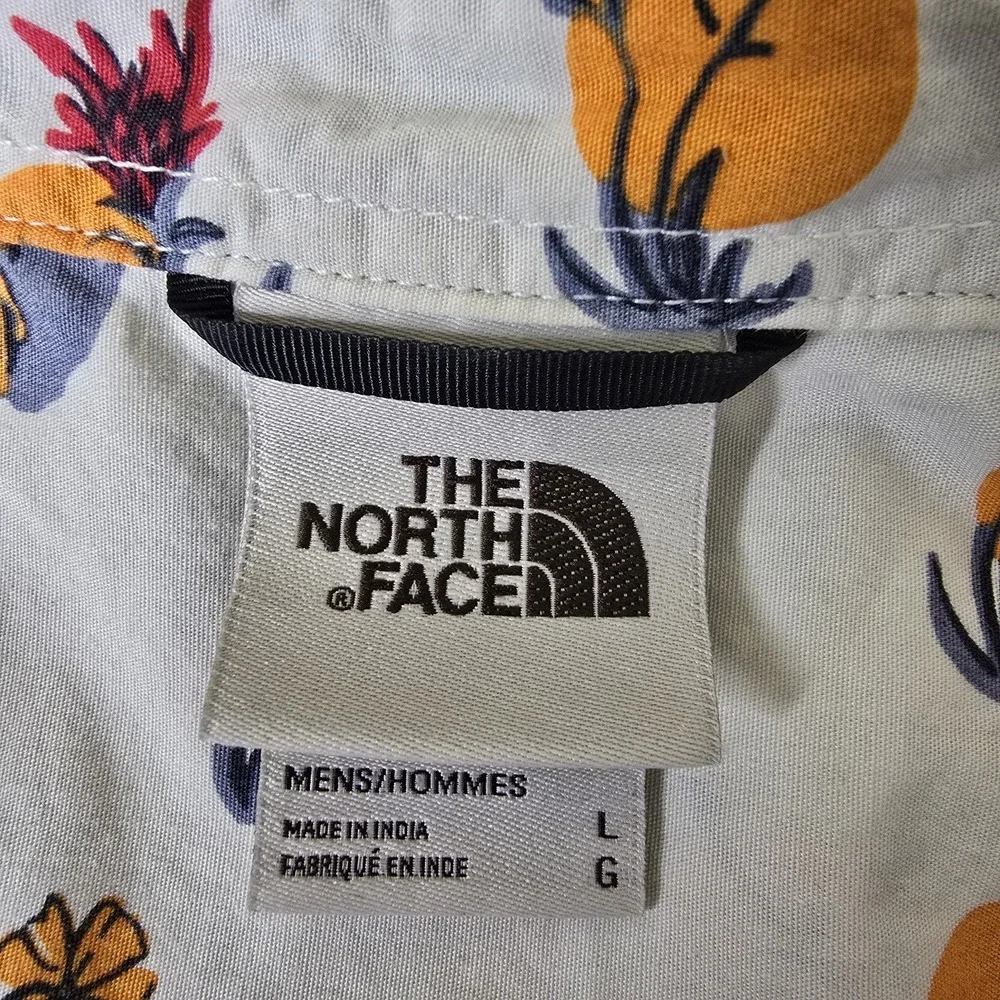 The North Face Shirt Mens Large Desert Rose Mountain Scene Art Button Up S/S